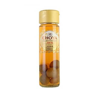 Choya Golden Ume Fruit 650 ml